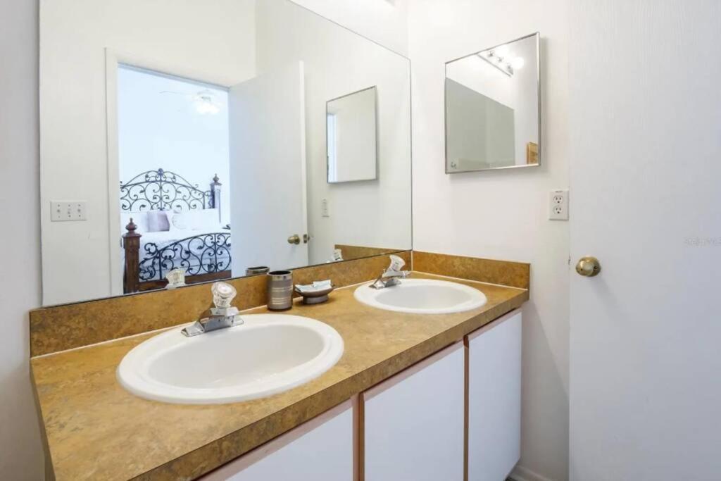 Spacious Vacation Home Near Disney W/ Private Pool- Perfect For Families! Davenport Exterior photo