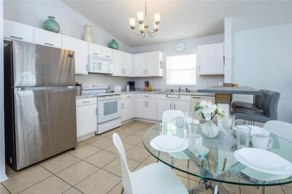 Spacious Vacation Home Near Disney W/ Private Pool- Perfect For Families! Davenport Exterior photo