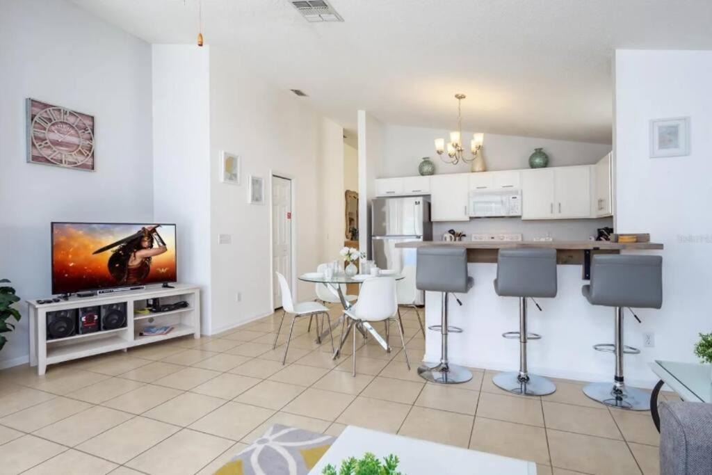 Spacious Vacation Home Near Disney W/ Private Pool- Perfect For Families! Davenport Exterior photo